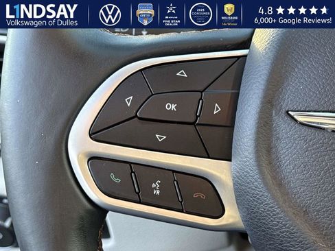 Used 2018 Chrysler Pacifica Touring-L Plus w/ Advanced Safetytec Group image 26