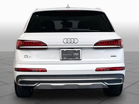 Certified 2023 Audi Q7 2.0T Premium w/ Convenience Package AWD/4WD image 5