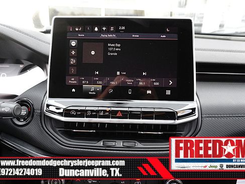 New 2026 Jeep Compass Latitude image 20