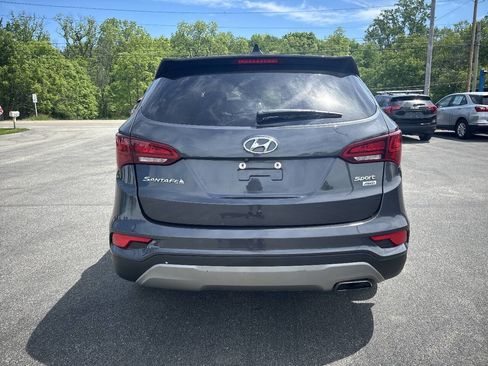 Used 2017 Hyundai Santa Fe Sport w/ Cargo Package AWD/4WD image 5