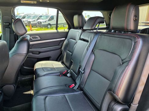 Used 2016 Ford Explorer Sport w/ Equipment Group 401A AWD/4WD image 18