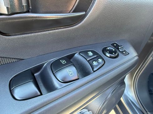 Used 2024 Nissan Kicks S FWD image 19