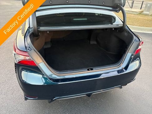 Used 2021 Toyota Camry SE w/ Convenience Package image 22