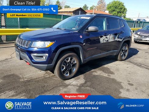 Used 2018 Jeep Compass Trailhawk w/ Leather Interior Group AWD/4WD image 1