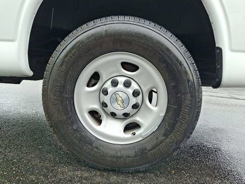 Certified 2024 Chevrolet Express 2500 w/ Driver Convenience Package RWD image 20