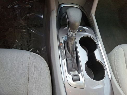 Used 2025 Chevrolet Malibu LT image 16