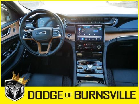 Used 2023 Jeep Grand Cherokee Summit image 15