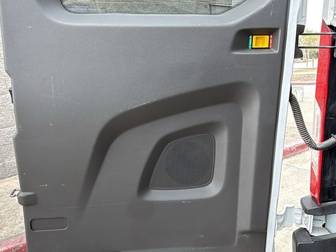 Used 2023 Ford Transit 350 XLT image 14