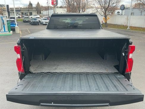 Used 2022 Chevrolet Silverado 1500 RST image 7