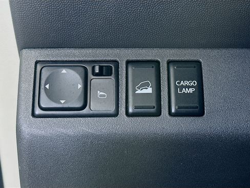 Used 2019 Nissan Frontier SV w/ Value Truck Package AWD/4WD image 16