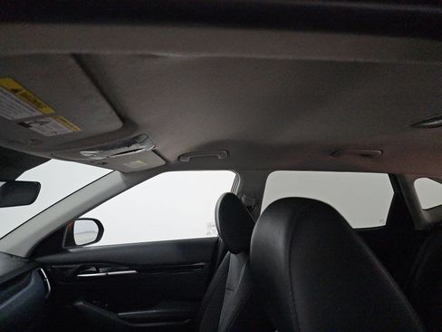 Used 2021 Kia Seltos S FWD image 14
