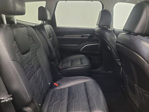 Used 2022 Kia Telluride SX w/ SX Prestige Package AWD/4WD image 19