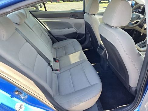 Used 2018 Hyundai Elantra SEL FWD image 16