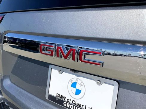 Used 2021 GMC Yukon SLT w/ Rear Media and Nav Package image 31