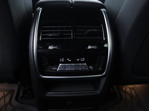 Used 2019 BMW X5 xDrive40i w/ Convenience Package image 24