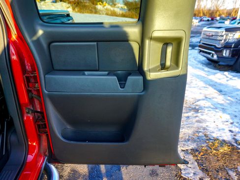 Used 2006 GMC Sierra 1500 SLT w/ Light Duty Power Package image 25