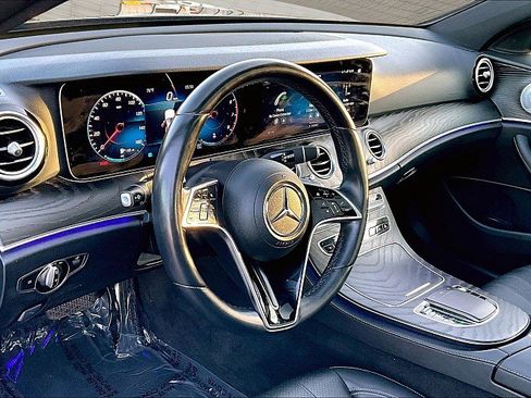 Used 2021 Mercedes-Benz E 350 Sedan w/ Premium Package image 13