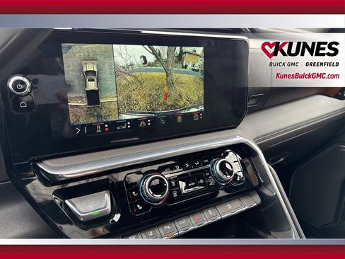 Used 2026 GMC Sierra 3500 Denali w/ Denali Reserve Package image 23