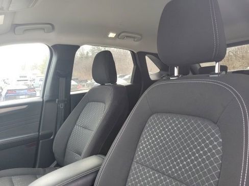 Used 2023 Ford Escape Active image 31