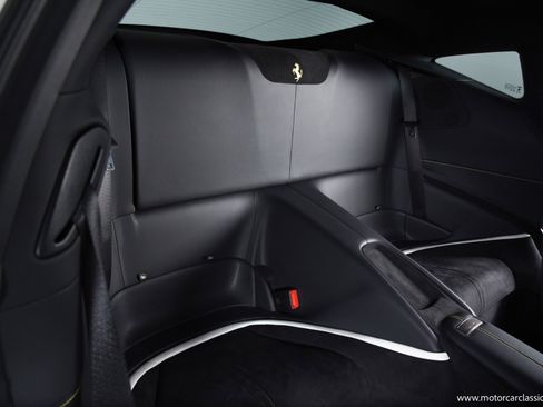 Used 2024 Ferrari Roma image 27