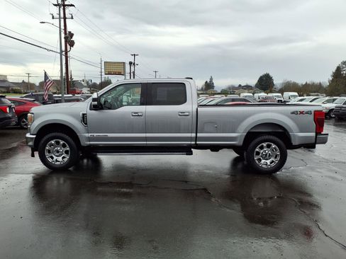 Used 2021 Ford F350 Lariat w/ Lariat Ultimate Package image 4
