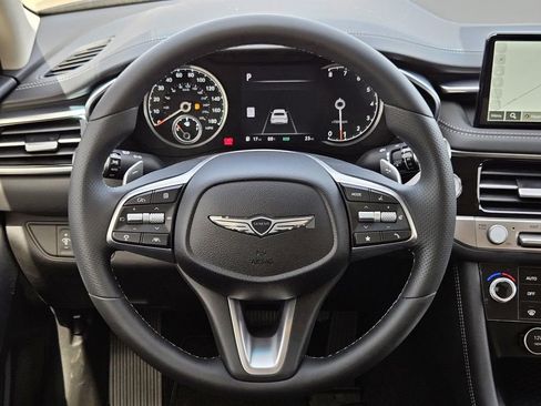 New 2025 Genesis G70 2.5T image 12