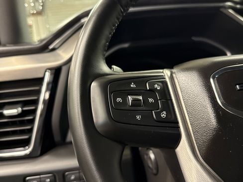 Used 2023 GMC Sierra 1500 Denali w/ Technology Package image 12