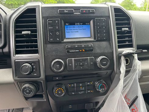 Used 2018 Ford F150 XLT w/ Trailer Tow Package AWD/4WD image 16