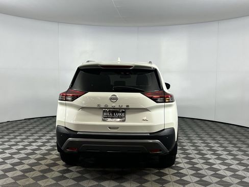 Used 2023 Nissan Rogue SL w/ SL Premium Package image 6