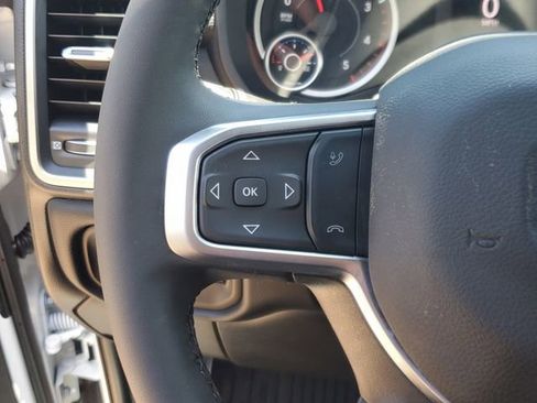 New 2025 RAM 2500 Big Horn AWD/4WD image 22