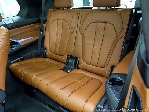 Used 2025 BMW ALPINA XB7 image 18