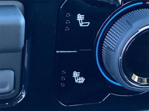 New 2026 Chevrolet Silverado 1500 LT w/ LPO, Liner Protection Package image 20