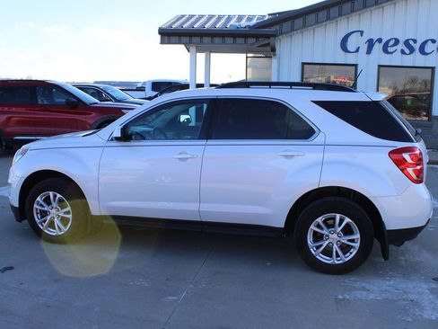 Used 2017 Chevrolet Equinox LT w/ Convenience Package image 8