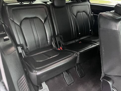Used 2020 Ford Expedition Limited RWD image 29