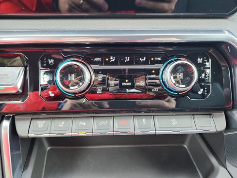 New 2026 GMC Sierra 3500 Denali w/ Denali Reserve Package image 16