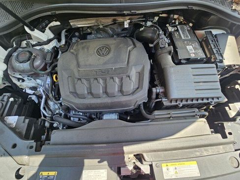 Used 2023 Volkswagen Tiguan SE FWD image 25