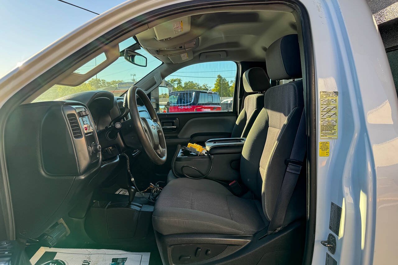 Used 2016 Chevrolet Silverado 3500 W/T w/ WT Convenience Package AWD/4WD image 19