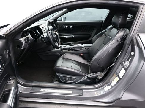 Used 2023 Ford Mustang Premium image 11