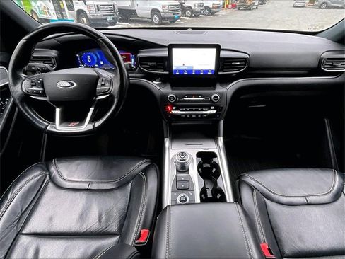 Used 2020 Ford Explorer ST image 16