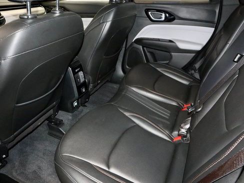 Used 2024 Jeep Compass Limited image 20