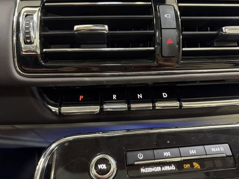 Used 2023 Lincoln Navigator Black Label AWD/4WD image 21
