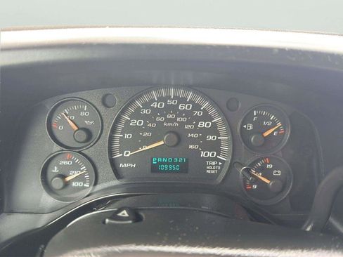 Used 2006 GMC Savana 2500 RWD image 23