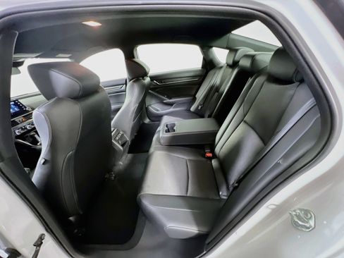 Used 2022 Honda Accord Sport image 22