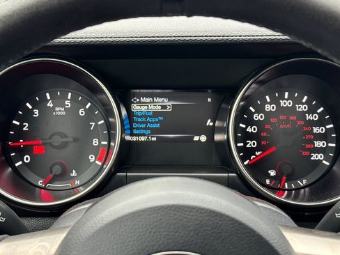 Used 2017 Ford Mustang Shelby GT350 image 17