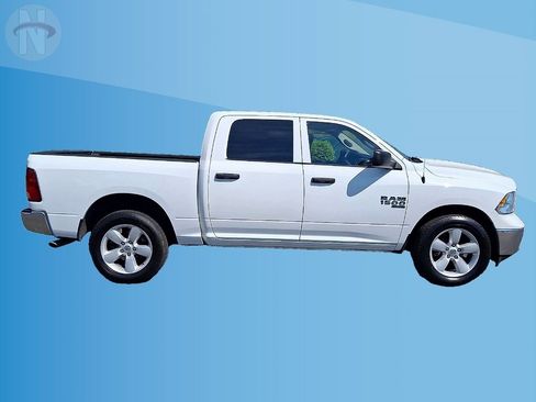 Used 2022 RAM 1500 Tradesman w/ Tradesman SXT Package AWD/4WD image 9