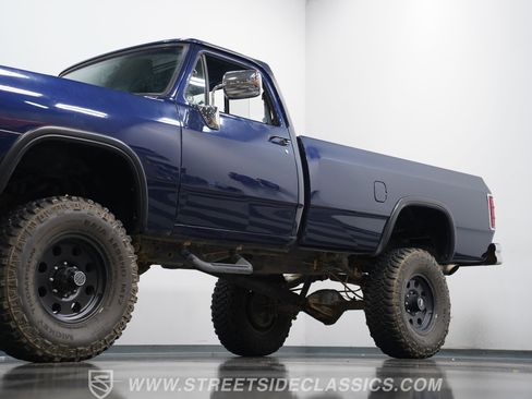 Used 1988 Dodge D/W Truck 250 AWD/4WD image 22