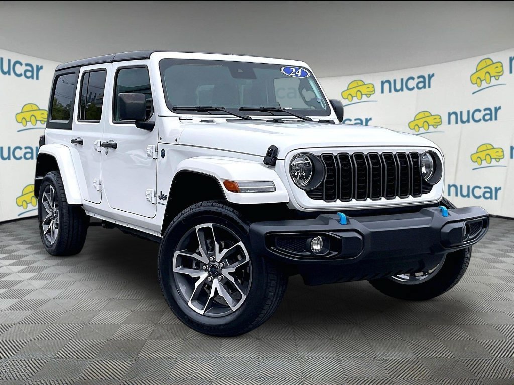 Used 2024 Jeep Wrangler Unlimited w/ Convenience Group AWD/4WD image 1