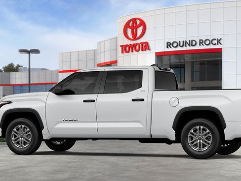 New 2026 Toyota Tundra SR5 AWD/4WD image 5