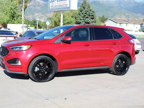 Used 2020 Ford Edge ST w/ Equipment Group 401A AWD/4WD image 3