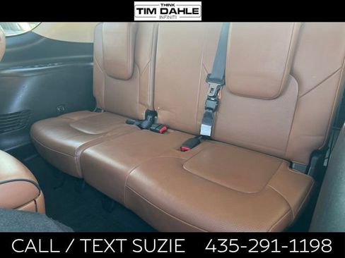 Used 2019 INFINITI QX80 Limited AWD/4WD image 16